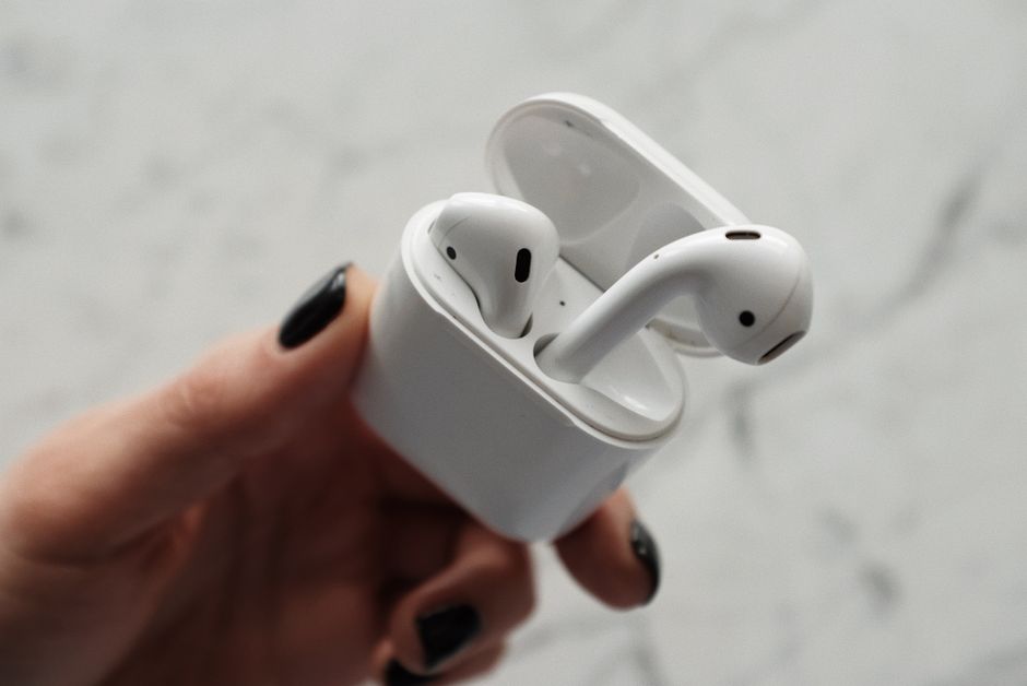 AirPods Pro 2nd/1st Case Cover with Cleaning Kit (Model: AirPods Pro 1/2) Review