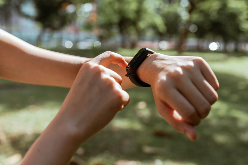 Smart Band 7 (FLA-B19) with Health Fitness Tracker &#8211; In-Depth Review