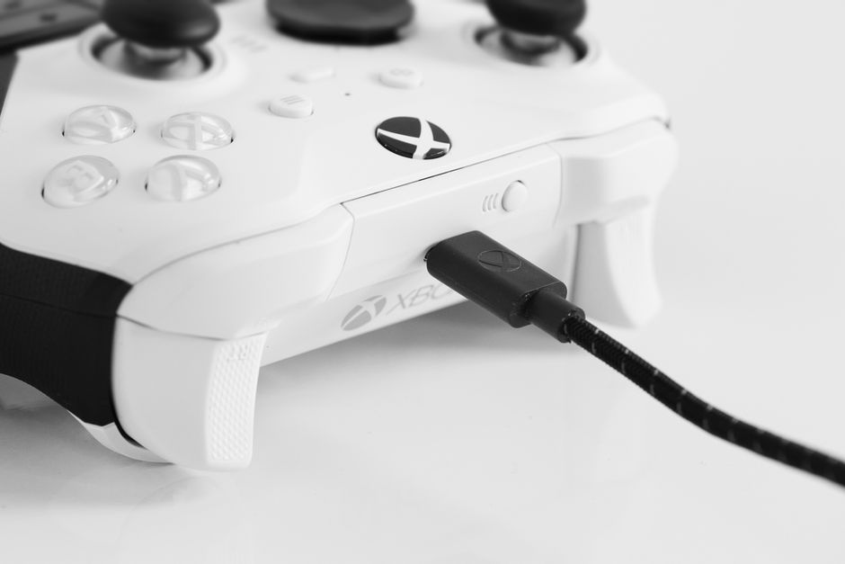 Gamesir G7 Wired Controller For Xbox / PC Review (Includes Extra White Faceplate)