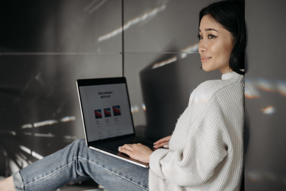 BASEUS Slim Laptop Kickstand (LUZC000013) Review: A Thorough Look at this Grey 2-Piece Stand