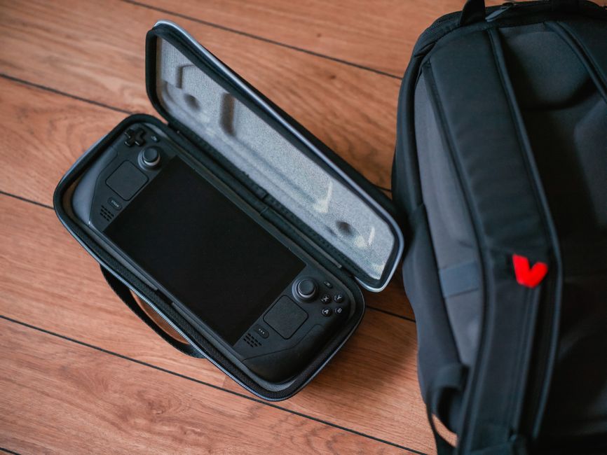 Steam Deck 256GB Handheld Console Review (Model Number: V004284-30/V004286-30/V004309-30/V004286-50/V004286-40/V004284-40/V004284-50/1010)
