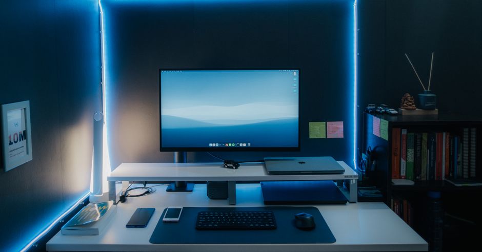 Samsung LS32BM801UMXUE 32 inch M8 4K UHD Monitor Review