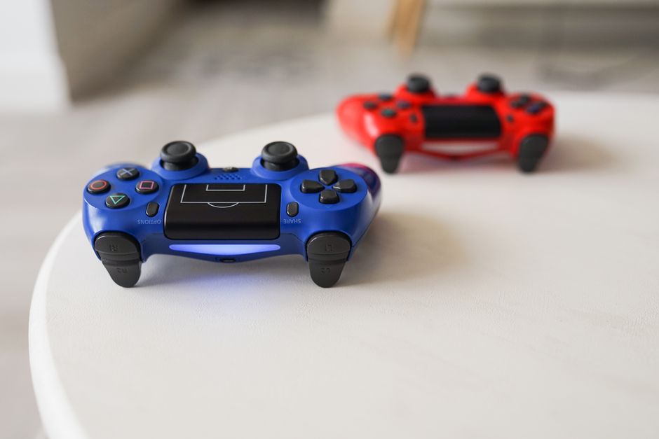 Play Station 4 Wireless Controller &#8211; Glacier White (WDPS002) Review
